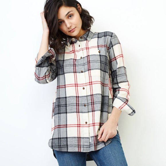 Roots Tops - NWT Roots Smoke Lake Cabin Plaid Flannel Shirt